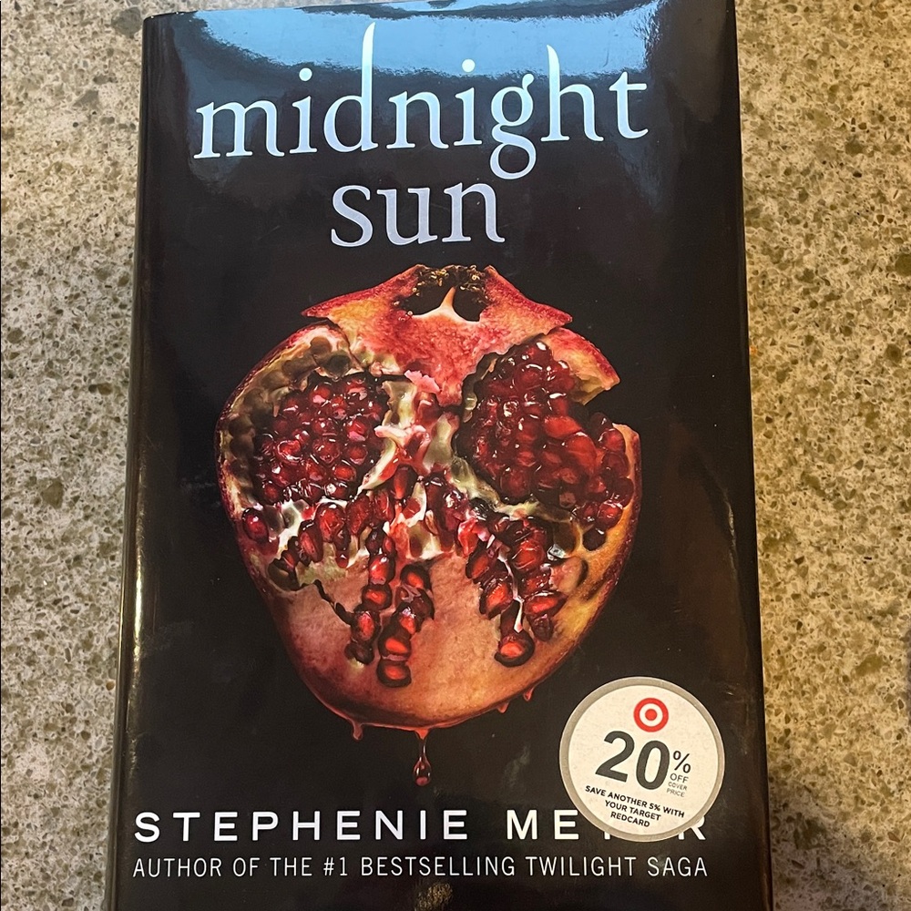Midnight Sun Book by Stephenie Meyer